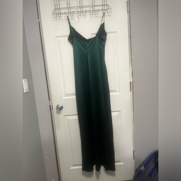 Emerald green prom dress, size L - Picture 2 of 3